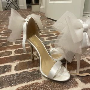 Lulus ivory satin heels gently worn size 7.5